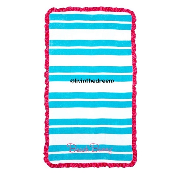 NWOT Beach Bunny Swimwear Cabana Stripe Towel - Picture 7 of 8